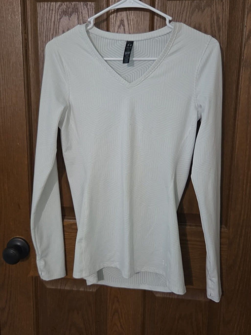 Under Armour White Long Sleeve V-Neck Performance Tee